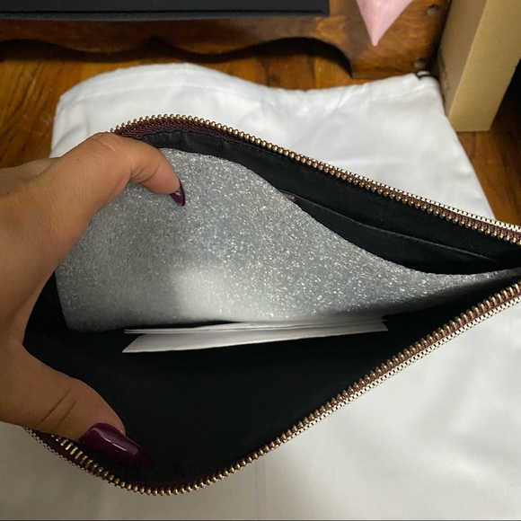 Givenchy bond pouch - Picture 3 of 6